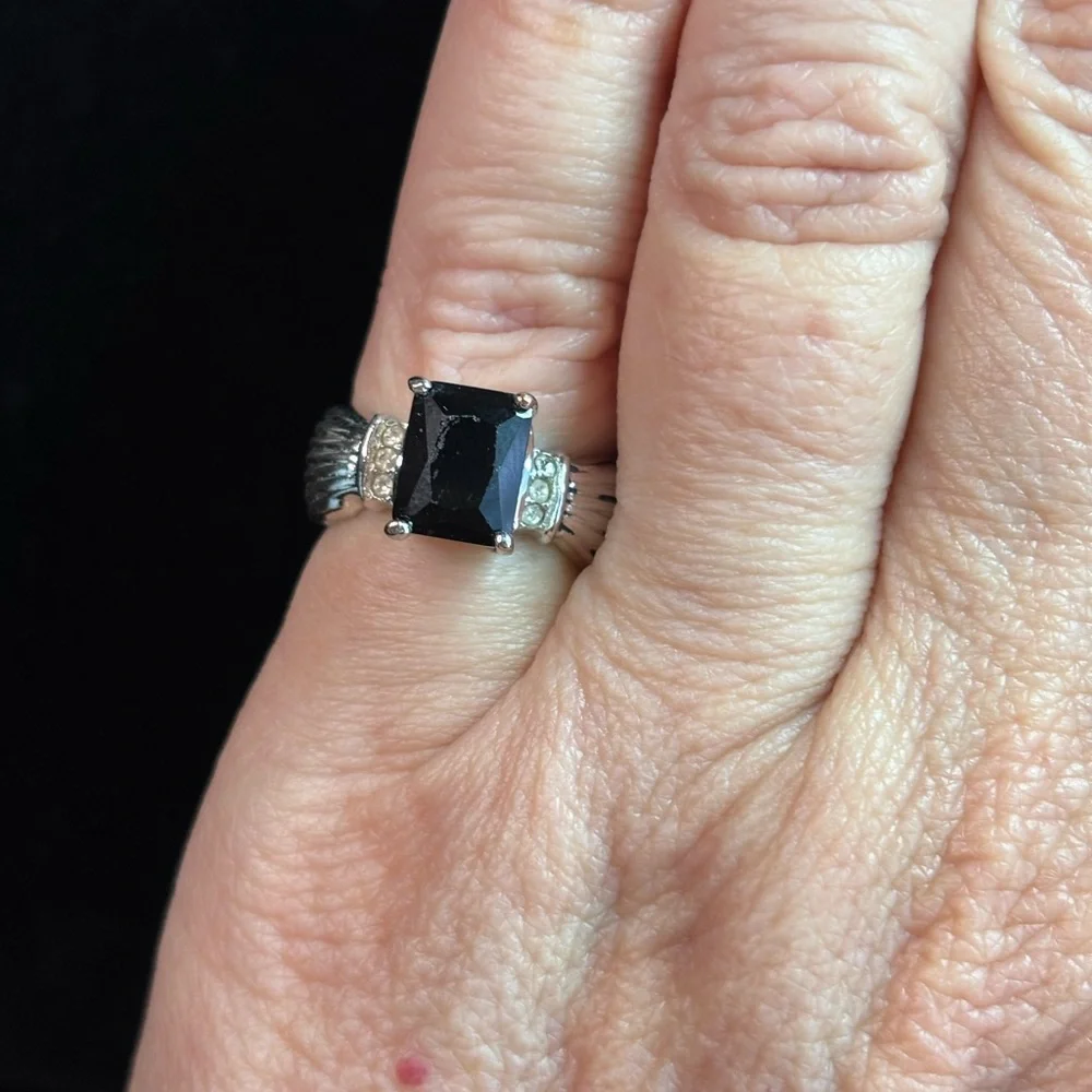 VTG Black and Silver Ring